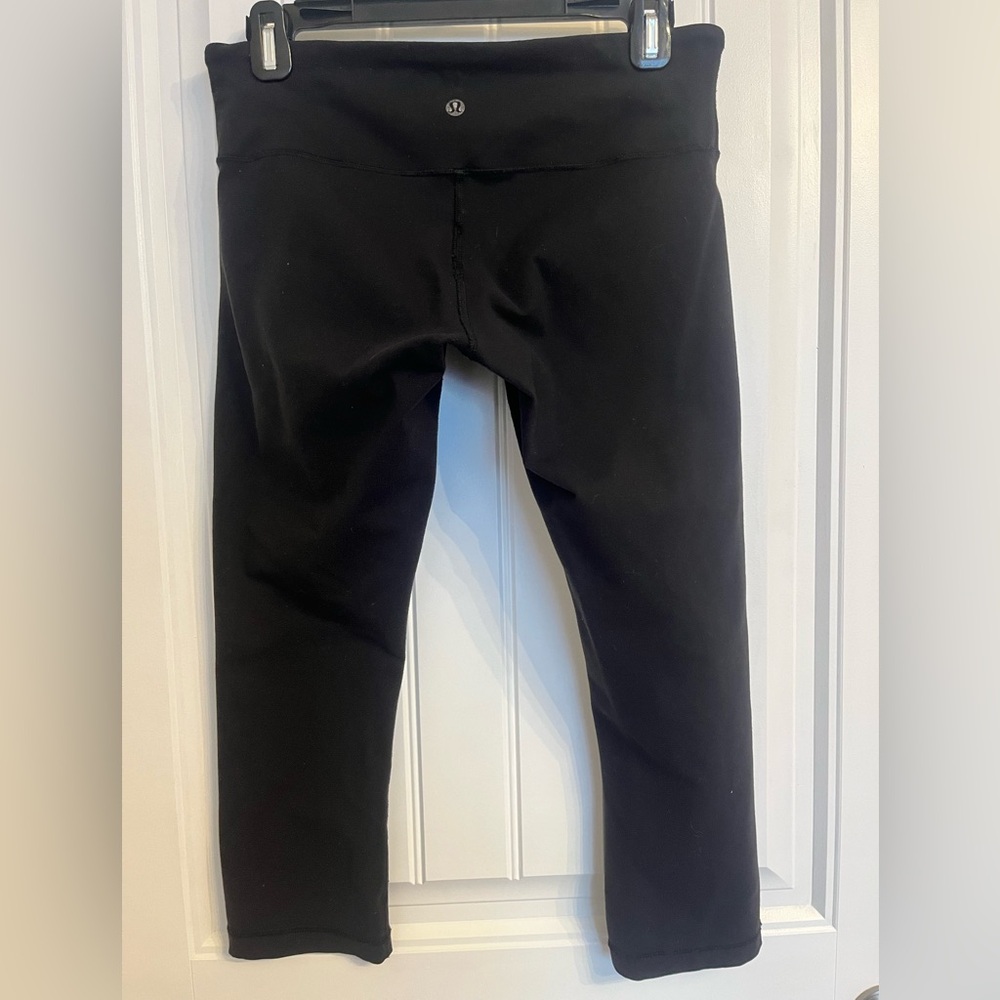 Lululemon Wunder Under Black Crops